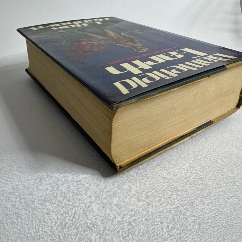 L. Ron Hubbard BATTLEFIELD‎ EARTH Hardcover 1982 Vintage Sci-Fi Fiction
